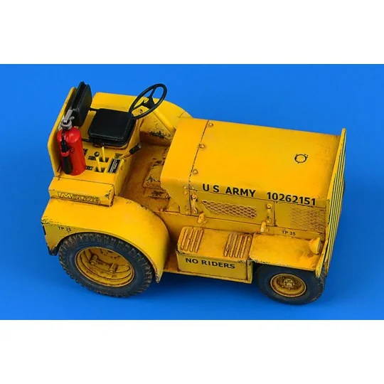 Minneapolis-Moline MT-40 Tow Tractor(US- NAVY), 1/32 - Aerobonus 32...