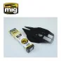 Anti-Slip Paste - Sand Color (for 1/35 scale) - AMMO by MIG Jimenez...