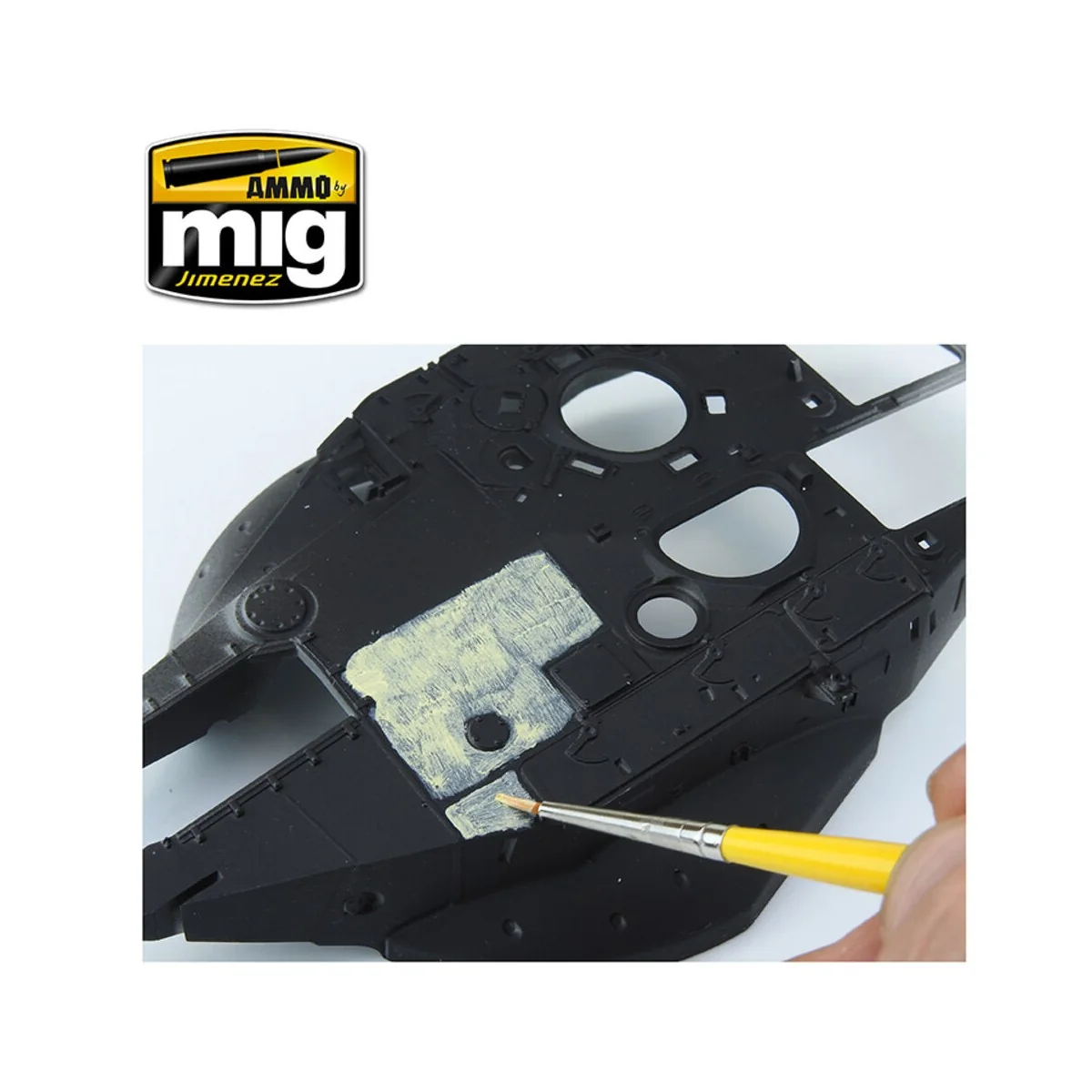 Anti-Slip Paste - Sand Color (for 1/35 scale) - AMMO by MIG Jimenez...