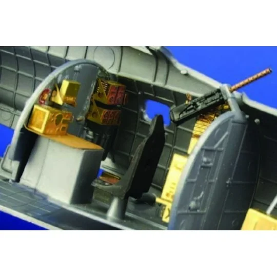 B-17G Flying Fortress mid section für Revell/Monogram Bausatz, 1/48... B-17G Flying Fortress mid section für Revell/Monogram Bausatz, 1/48...