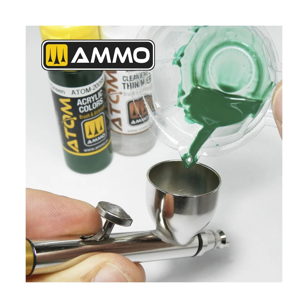 Disposable Mixing Cups 40ml (10pcs) - AMMO by MIG Jimenez A.MIG-8268