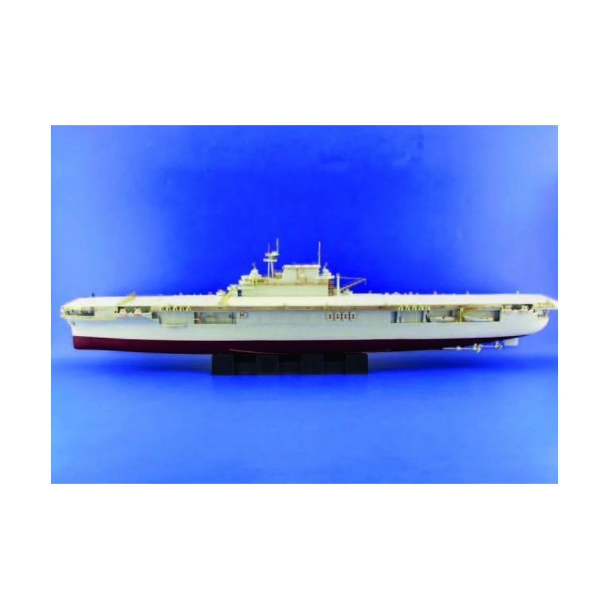 Flugzeugträger USS Hornet CV 8 Fotoätzsatz für Reling, 1/350 - Edua...