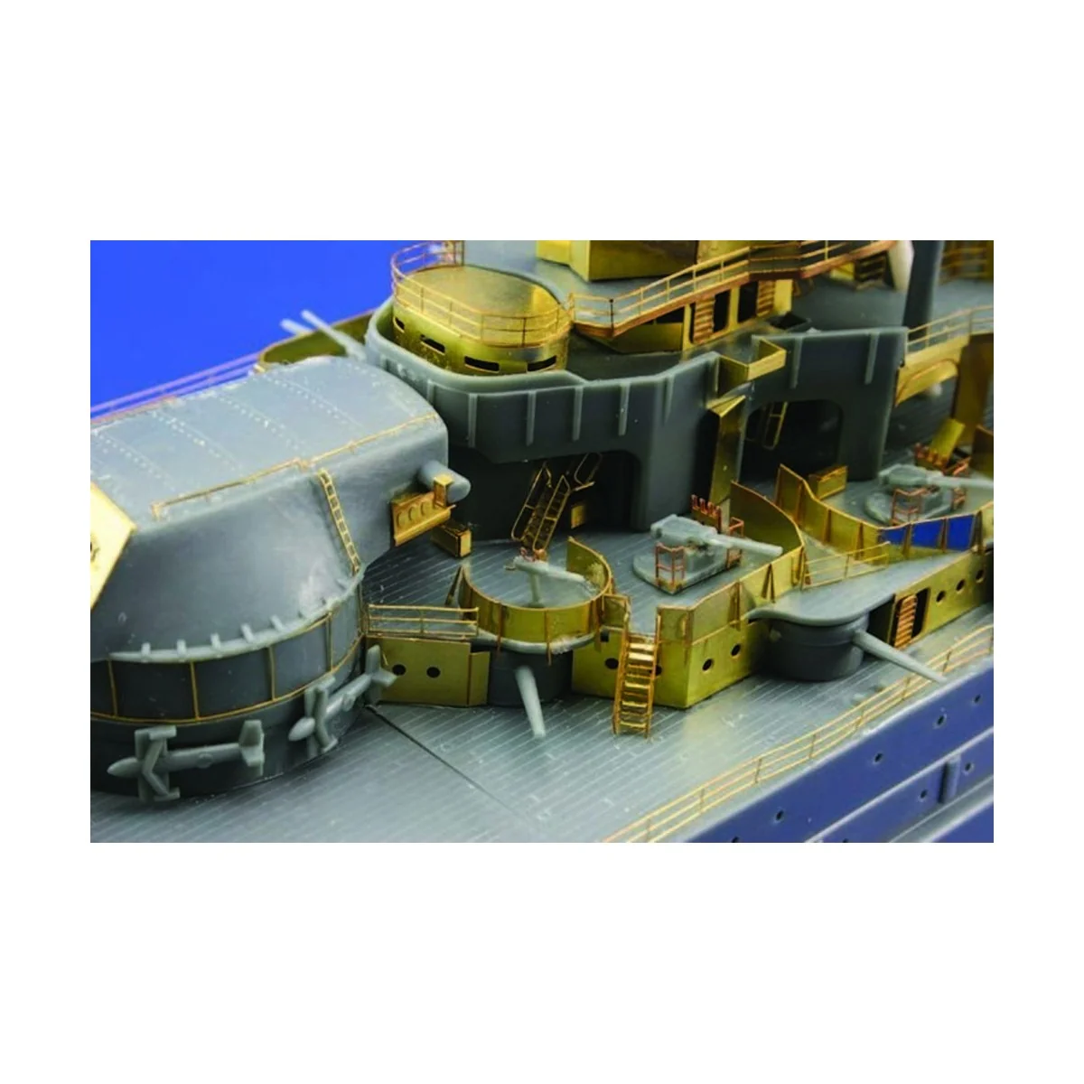 USS Arizona für Mini Hobby Models-Bausatz, 1/350 - Eduard Accessori... USS Arizona für Mini Hobby Models-Bausatz, 1/350 - Eduard Accessori...