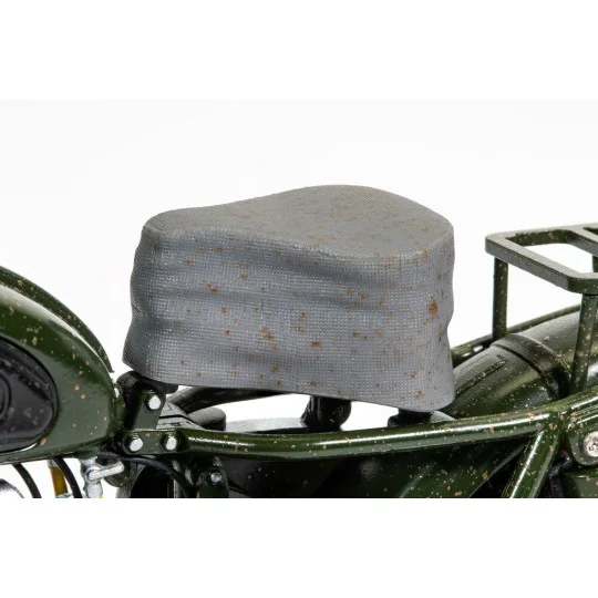 The Great Escape - Triumph TR6 Trophy (Weathered), 1/12 - Corgi CC0...