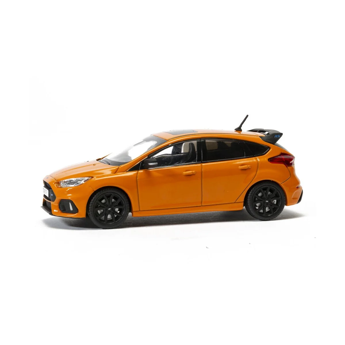 Ford Focus Mk3 RS Heritage Edition, Deep Orange, 1/43 - Corgi VA15306