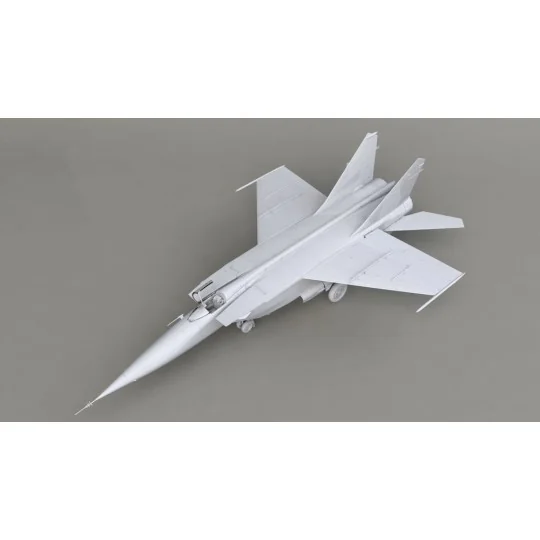 MiG-25 RBF, Soviet Reconnaissance Plane, 1/72 - ICM 72174