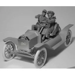 American Sport Car Drivers(1910s)(1 male 1 female figures), 1/24 - ... 2