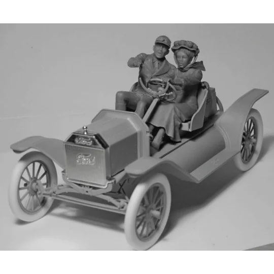 American Sport Car Drivers(1910s)(1 male 1 female figures), 1/24 - ...