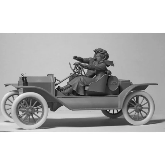 American Sport Car Drivers(1910s)(1 male 1 female figures), 1/24 - ...
