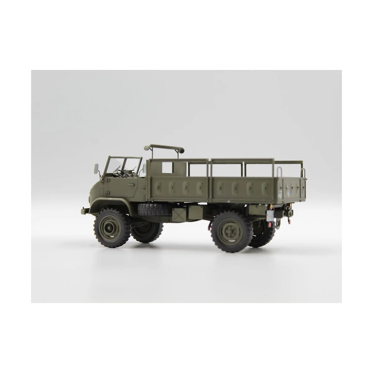 Unimog S 404, German military truck, 1/35 - ICM 35135
