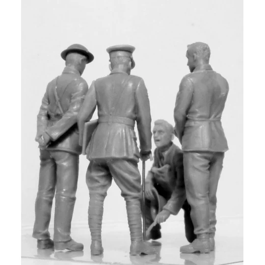WWI British Tank Crew (4 figures), 1/35 - ICM 35708