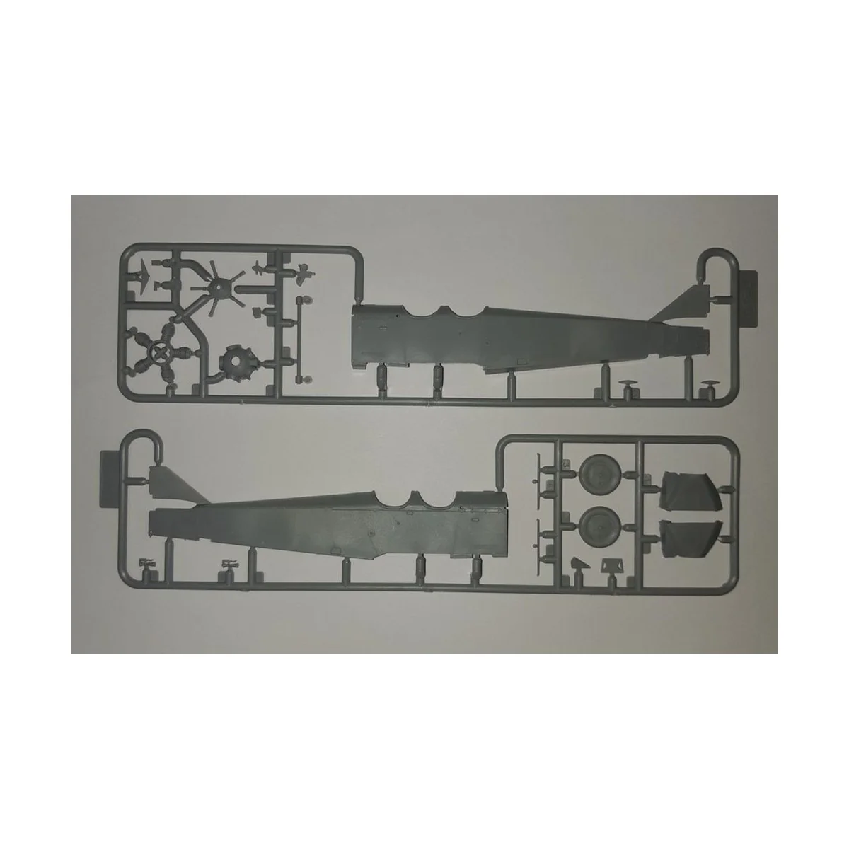 U-2/Po-2VS with Soviet Pilots & GP (1943 -1945) Limited, 1/48 - ICM...