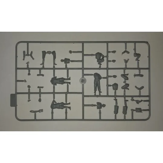U-2/Po-2VS with Soviet Pilots & GP (1943 -1945) Limited, 1/48 - ICM...