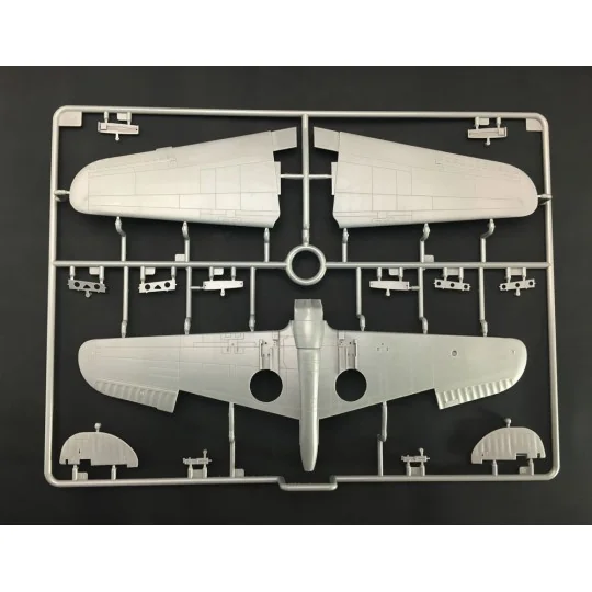 Curtiss P-40C (Hawk 81-A2) Fighter -AVG Flying Tigers, 1/48 - Bronc...