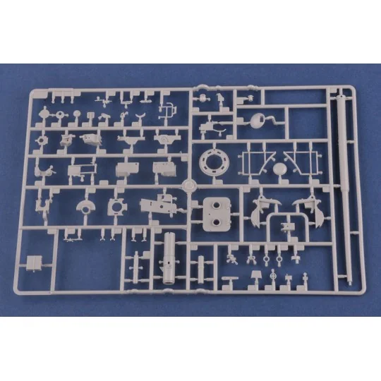 Pz.Kpfw.VI Sd.Kfz.181 Tiger II(Henschel, 1/35 - Hobby Boss 84533