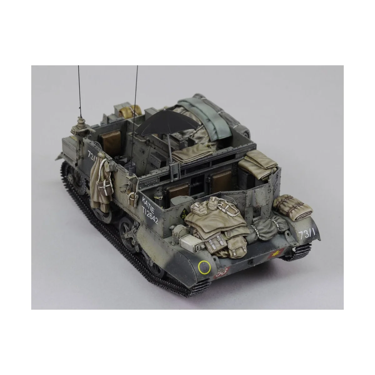 Stowage Universal Carrier, 1/35 - Royal Model RM709