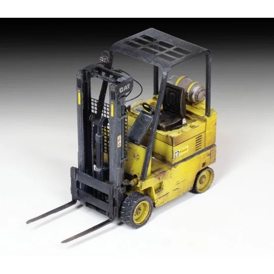 forklift, 1/35 - Royal Model RM722