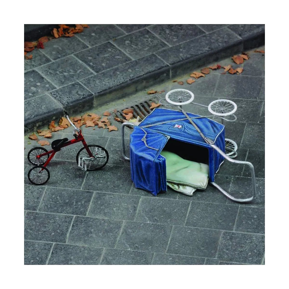 Pushchair & tricycle, 1/35 - Royal Model RM731