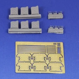 U.S. jerricans set-WWII, 1/35 - Royal Model RM755