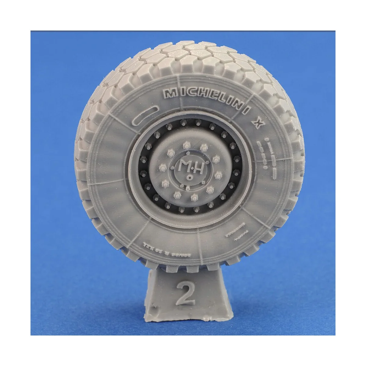Cougar-4×4 sagged wheels, 1/35 - Royal Model RM772