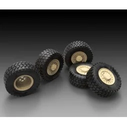 RG-31 mk.3 sagged wheels, 1/35 - Royal Model RM784