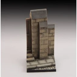 Base with wall and road, 1/32 - Royal Model RM921
