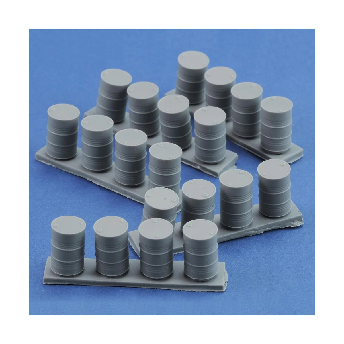 Modern oil drums, 1/72 - Royal Model RM923