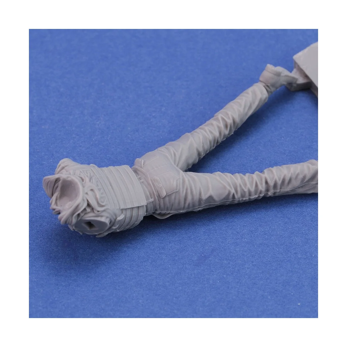 War Reporter, 1/35 - Royal Model RM960