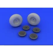 B-17G wheels - Eduard Accessories 672011