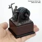 German infantry soldier eating - WWII, 1/35 - Royal Model RM972