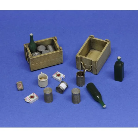 Crates, cans and bottles, 1/16 - Royal Model RM1037