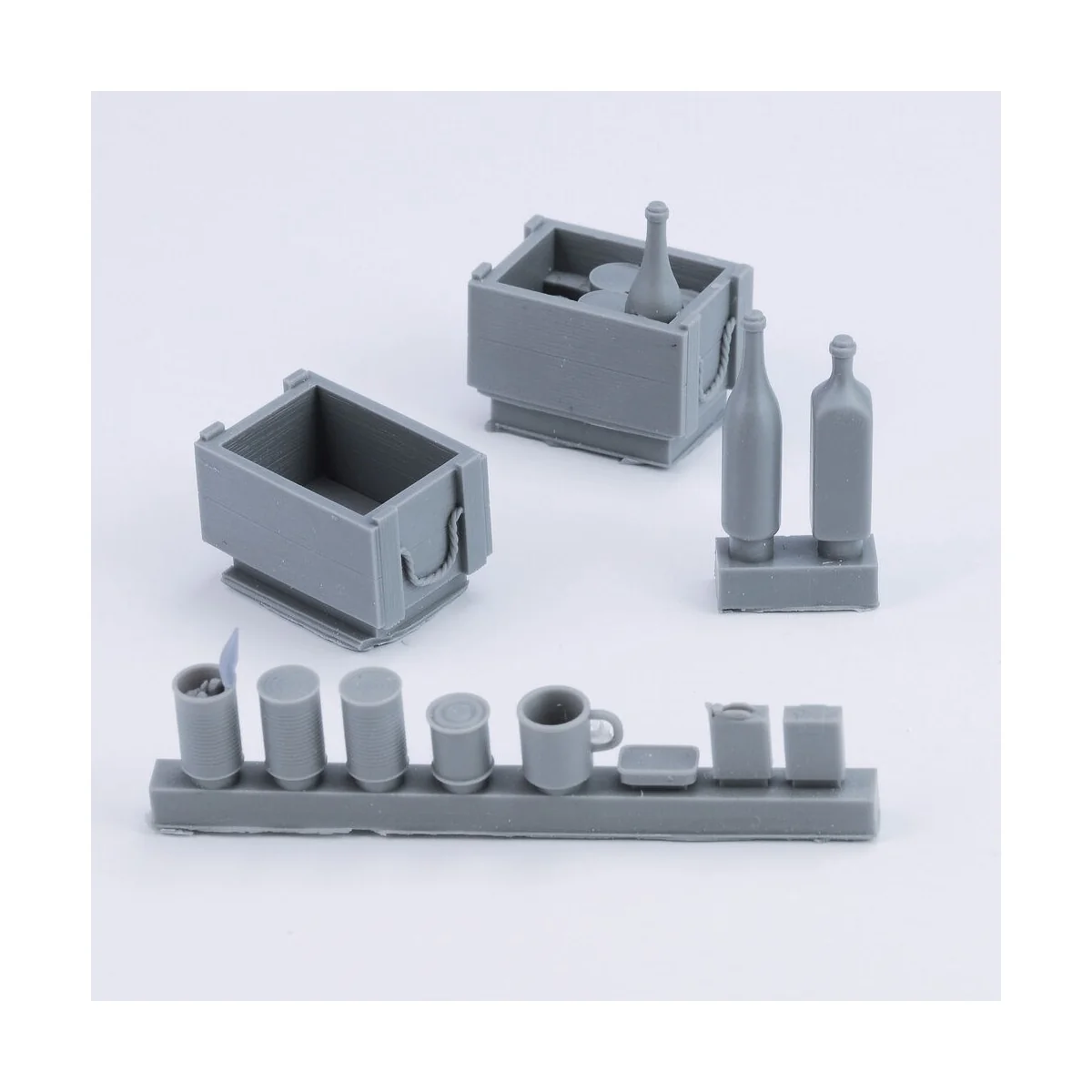 Crates, cans and bottles, 1/16 - Royal Model RM1037