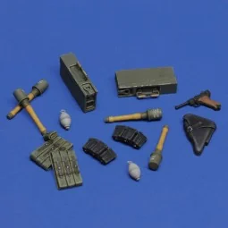 German infantry accessories - WWII, 1/16 - Royal Model RM1065