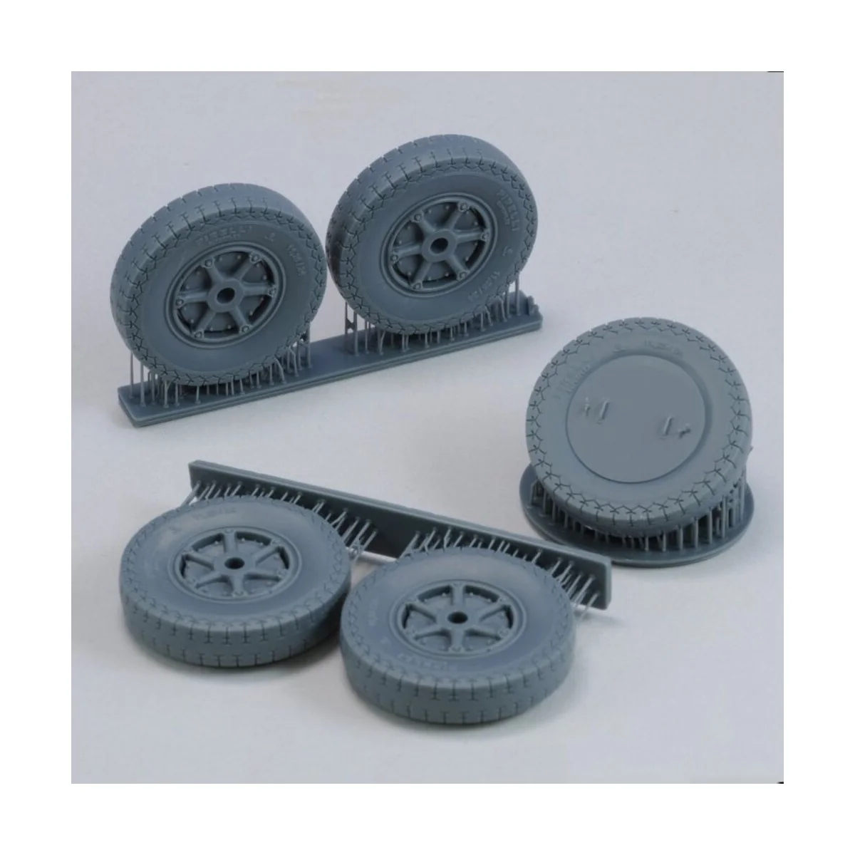 AS42 - Sahariana wheels set, 1/35 - Royal Model RM1156
