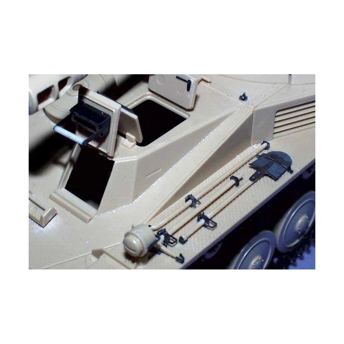Sd.Kfz.142 Wespe mit Haubitze FH18/2 Fotoätzsatz, 1/35 - Eduard Acc...