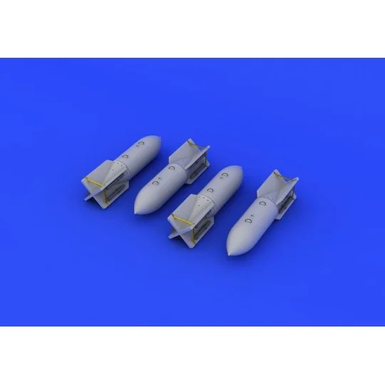 SC 250 German WWII bombs, 1/72 - Eduard Accessories 672113