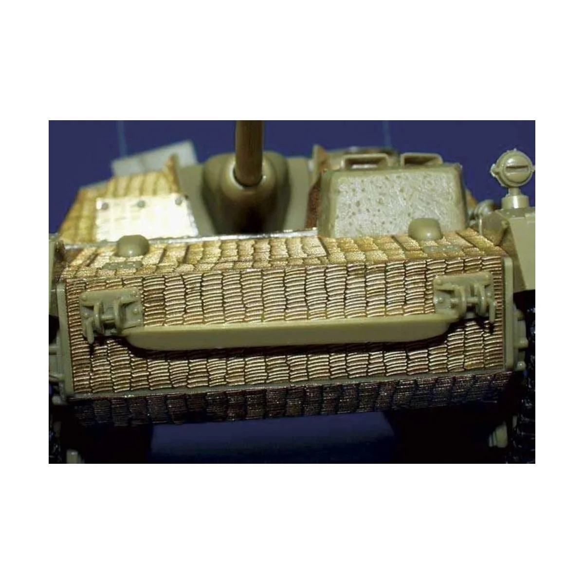 SD.KFZ. 163 Sturmgeschütz IV Zimmerit Fotoätzsatz, 1/35 - Eduard Ac...