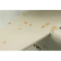 E-2C surface panels für Kinetic, 1/48 - Eduard Accessories 48640 2