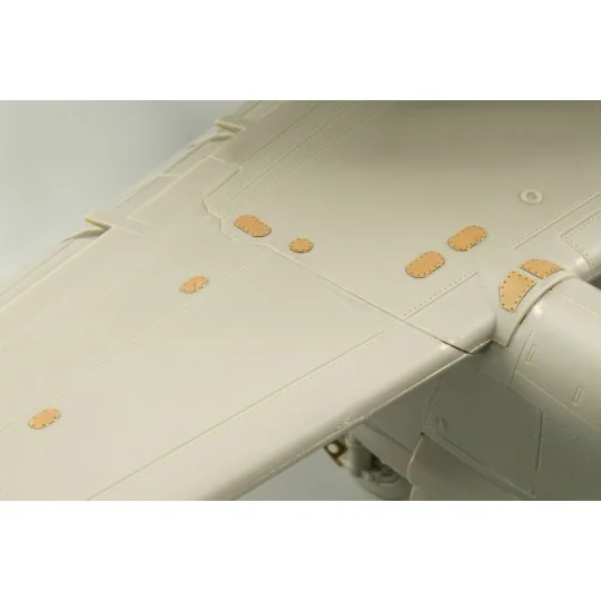 E-2C surface panels für Kinetic, 1/48 - Eduard Accessories 48640