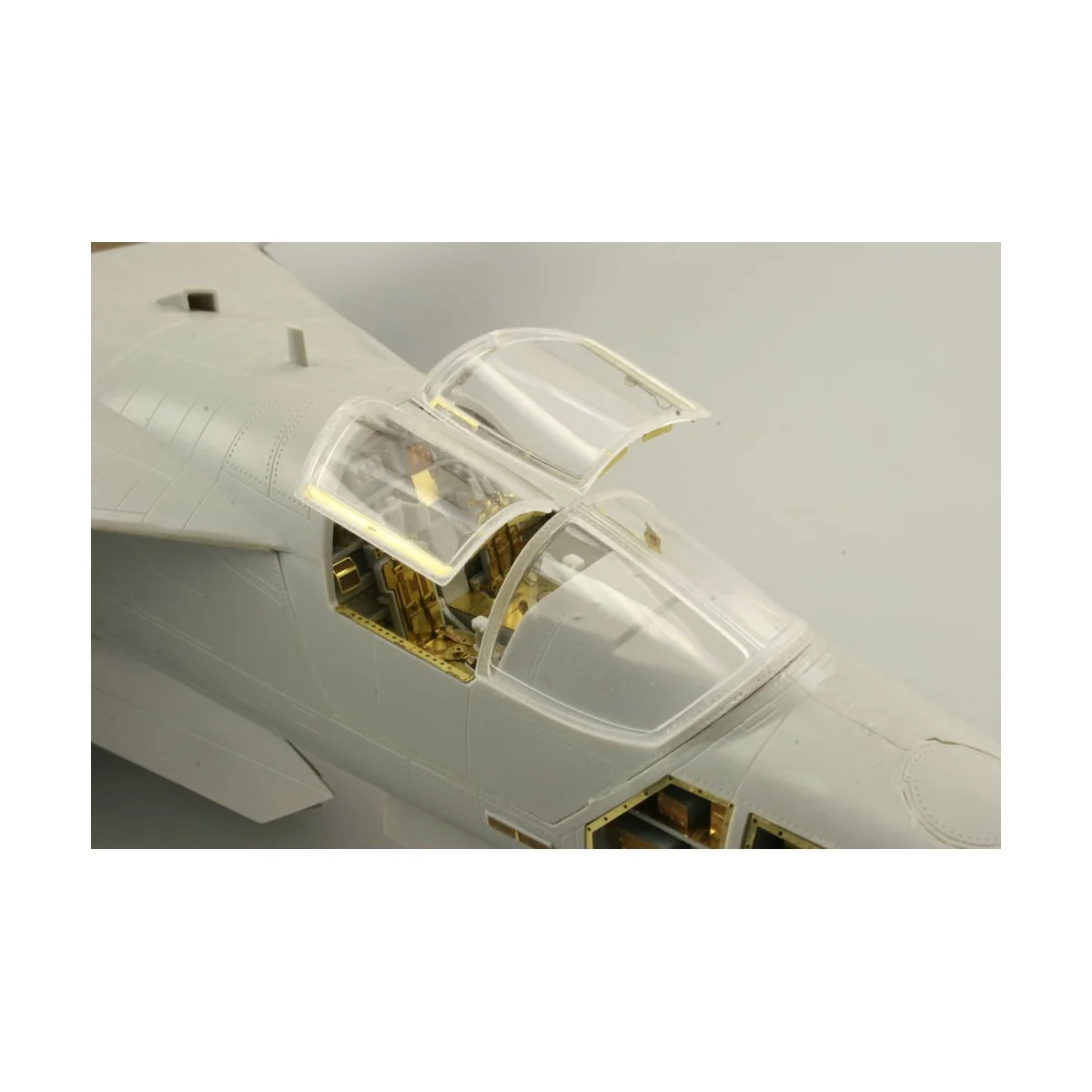 F-111 late seatbelts for Hobby Boss, 1/48 - Eduard Accessories 49500