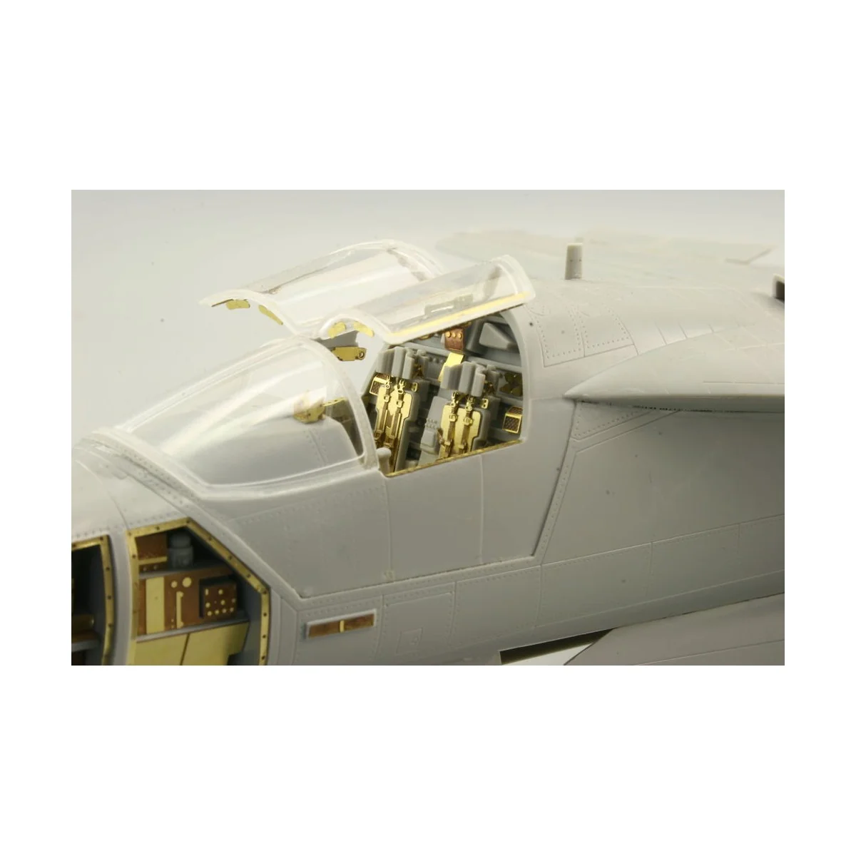 F-111 late seatbelts for Hobby Boss, 1/48 - Eduard Accessories 49500