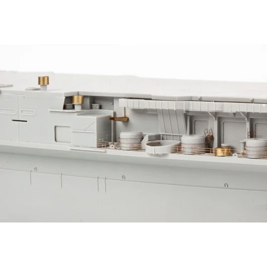 USS Midway CV-41 part 2 0 TRUMPETER, 1/350 - Eduard Accessories 53315