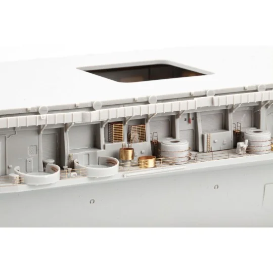 USS Midway CV-41 part 2 0 TRUMPETER, 1/350 - Eduard Accessories 53315