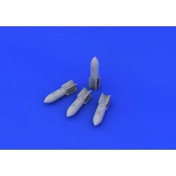 SC 250 German WWII bombs, 1/72 - Eduard Accessories 672113