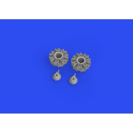 B-25J engines for EDUARD/HASEGAWA, 1/72 - Eduard Accessories 672275