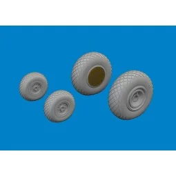 B-24H wheels AIRFIX, 1/72 - Eduard Accessories 672380 2