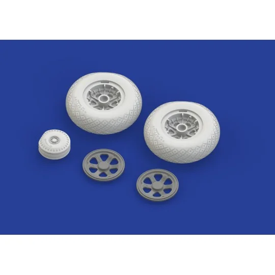 P-47D wheels for Hasagawa, 1/32 - Eduard Accessories 632088