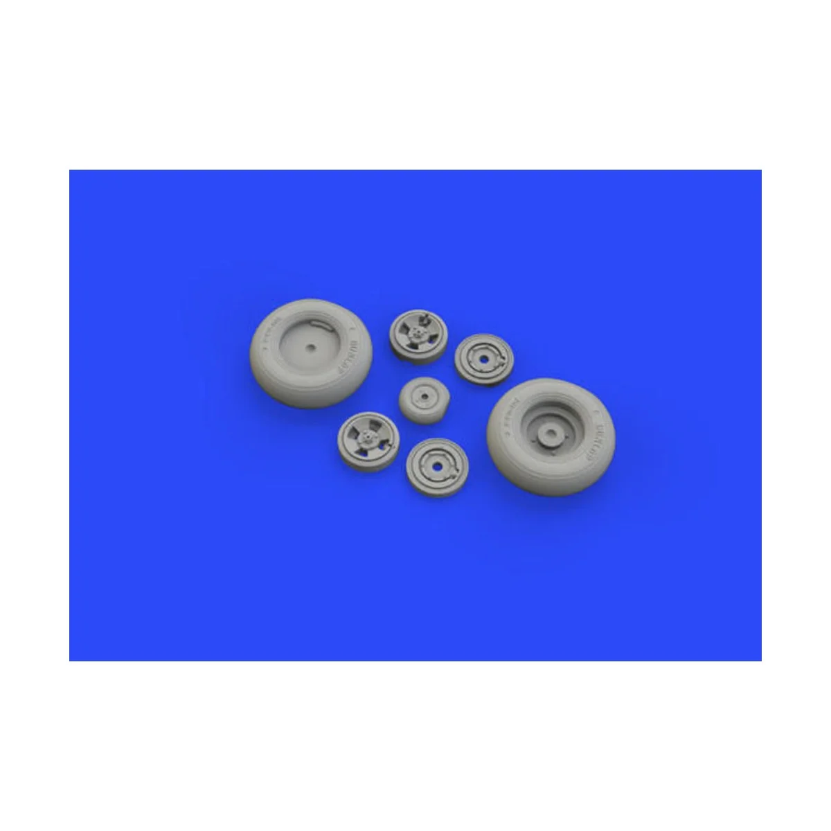 Spitfire Mk.IX wheels 4spoke w/smooth tire for Tamiya, 1/32 - Eduar...
