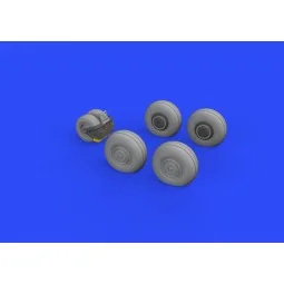 SU-34 wheels for Hobby Boss, 1/48 - Eduard Accessories 648326 2