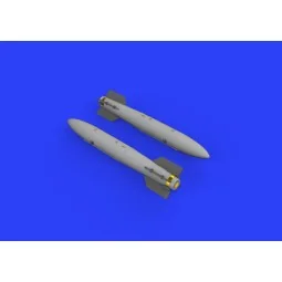 B43-0 Nuclear Weapon w/SC43-4/-7 tail assembly, 1/48 - Eduard Acces... 2